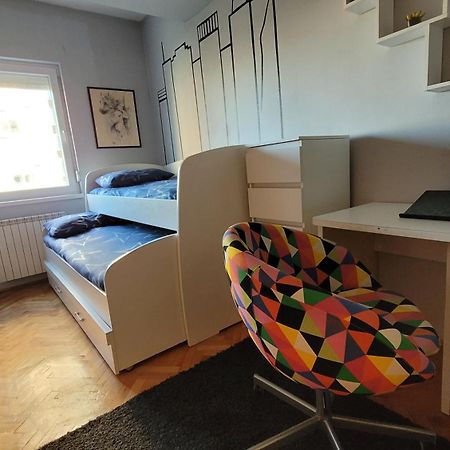 Soleil Central Apartments Скопие Екстериор снимка