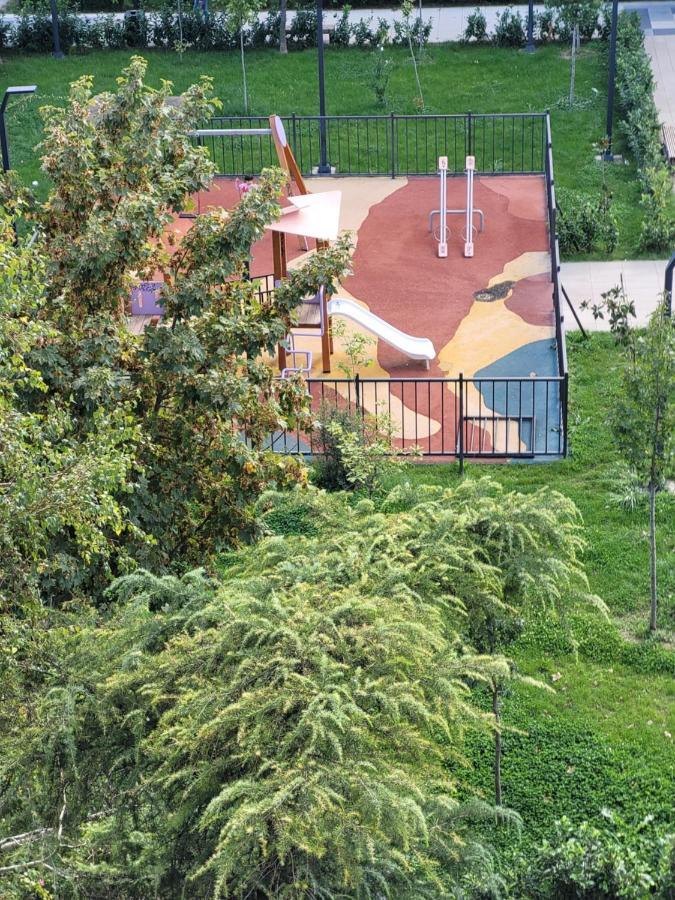 Soleil Central Apartments Скопие Екстериор снимка