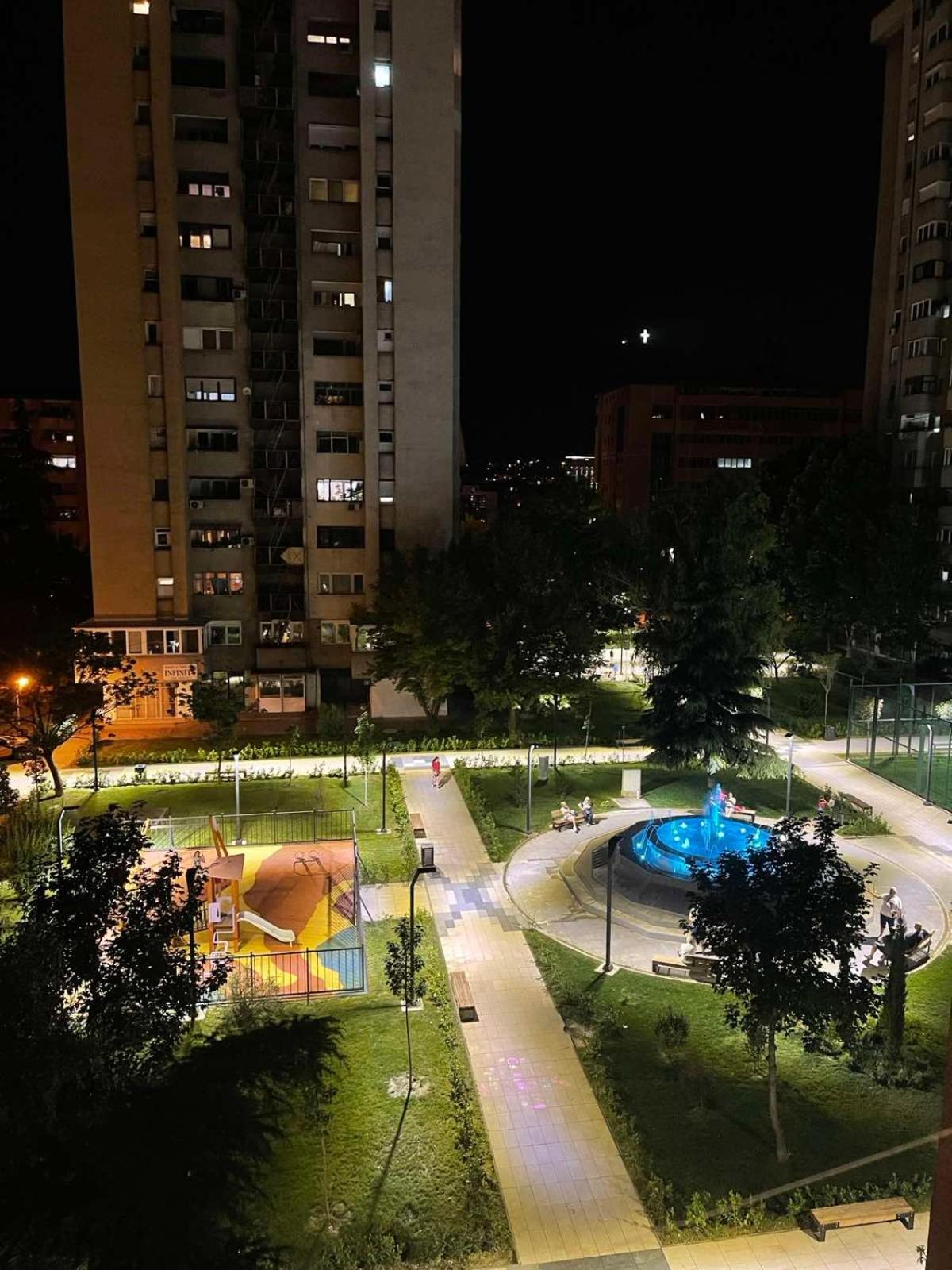 Soleil Central Apartments Скопие Екстериор снимка